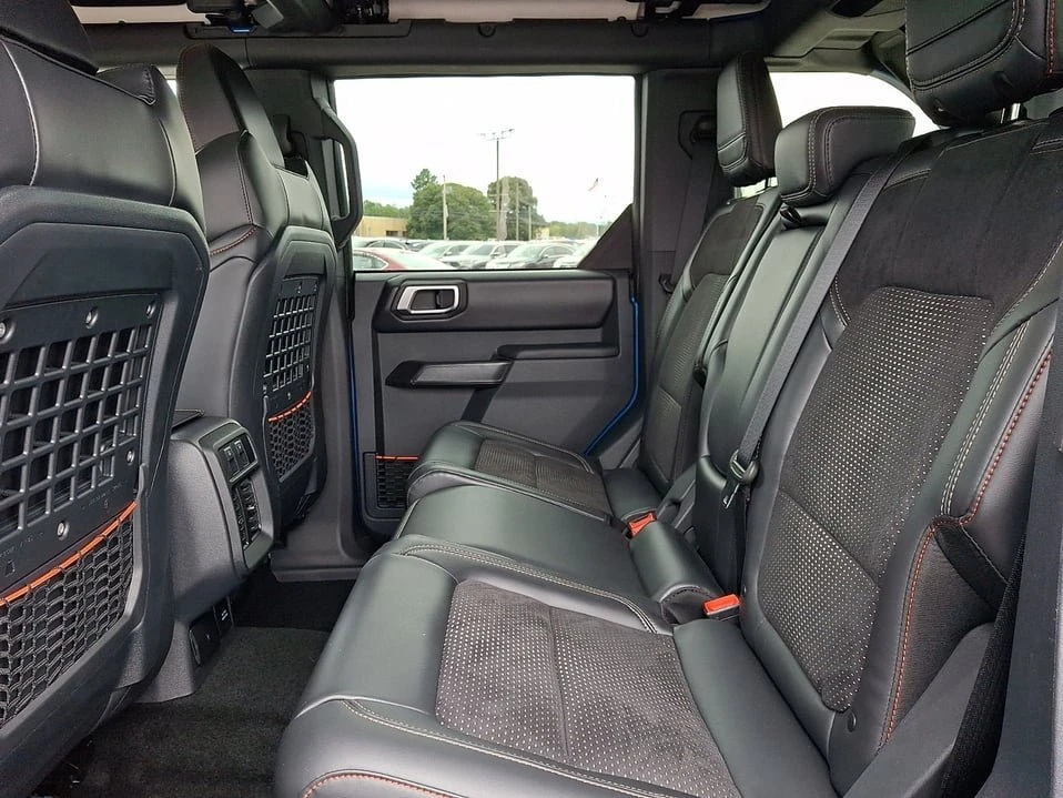 2025 Ford Bronco Raptor 6th Gen - Image 9 of 9