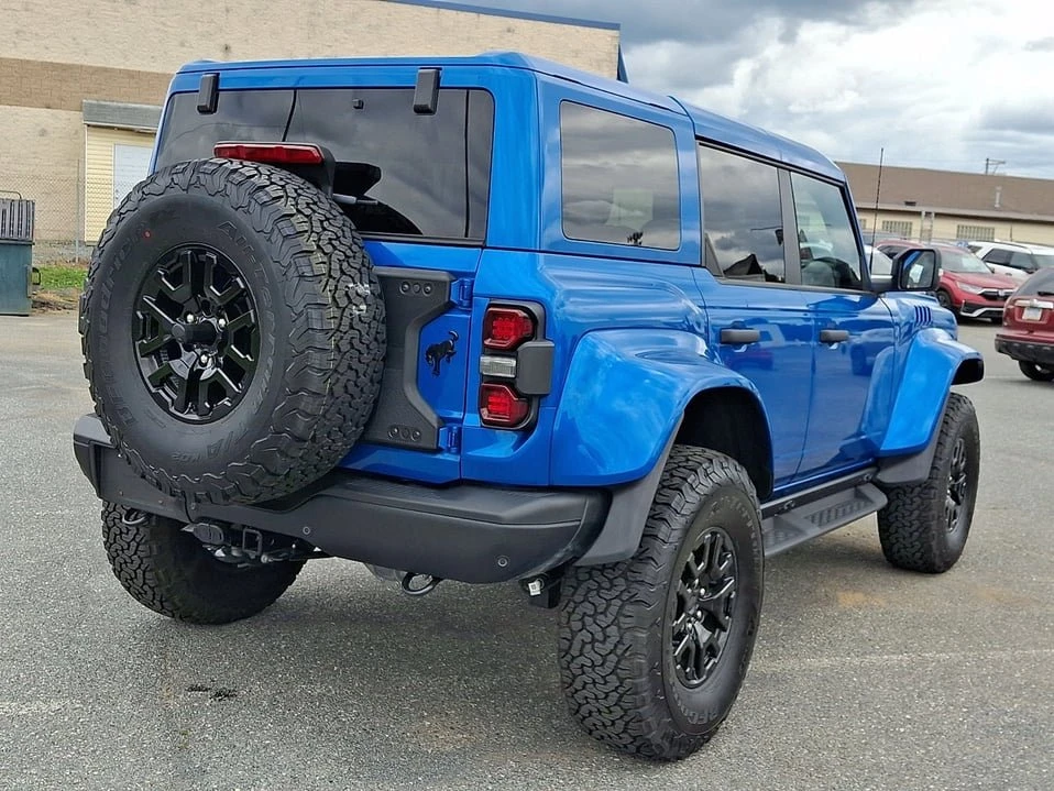 2025 Ford Bronco Raptor 6th Gen - Image 5 of 9