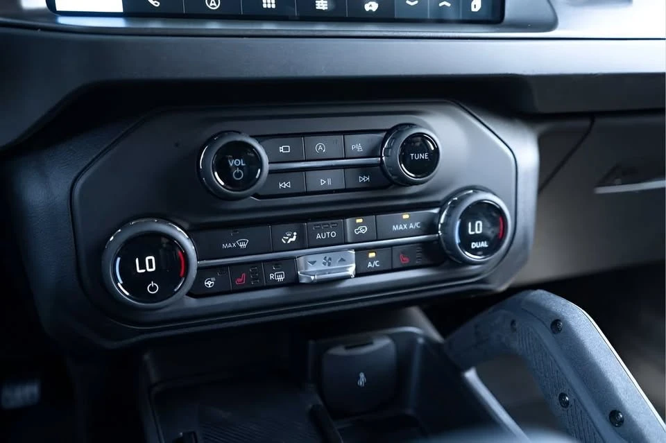 2025 Ford Bronco Raptor 6th Gen - Image 15 of 20
