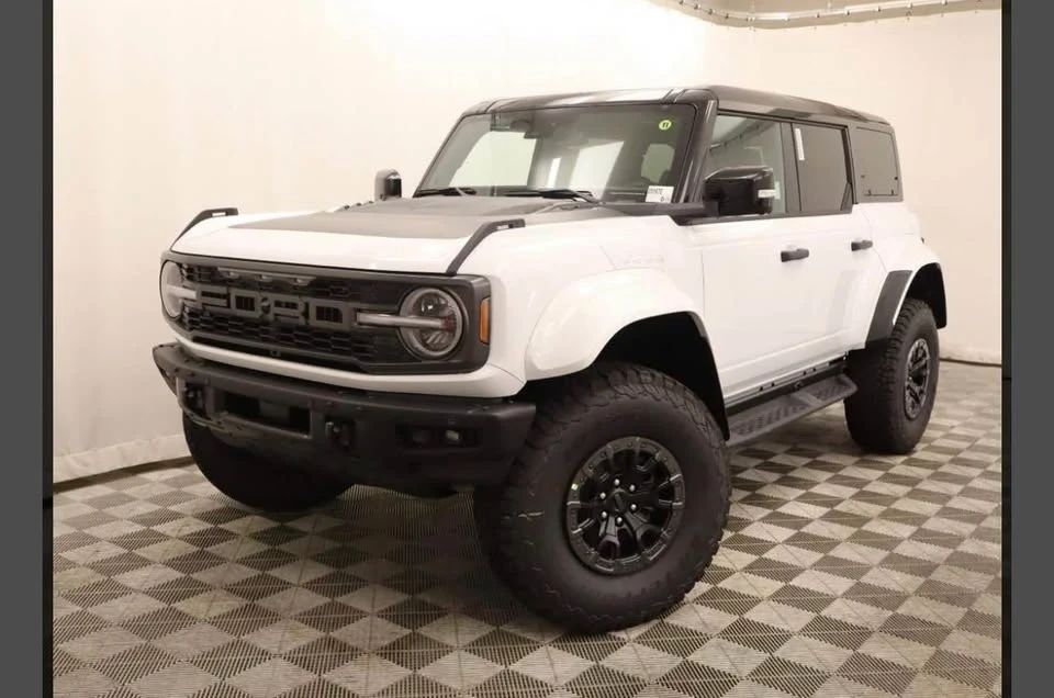 2025 Ford Bronco Raptor 6th Gen - Image 2 of 6