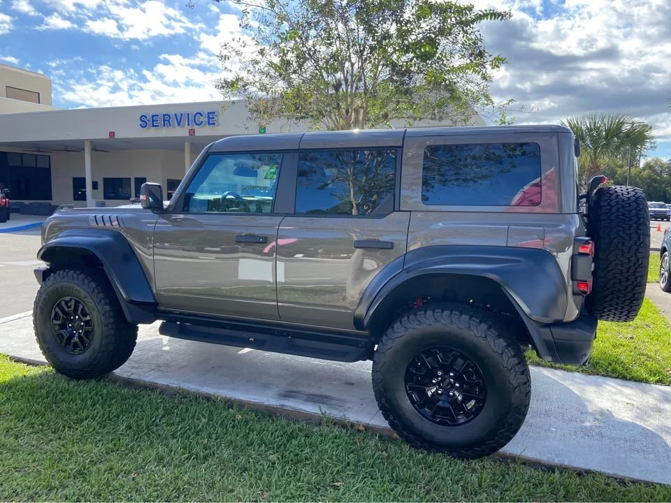 2025 Ford Bronco Raptor 6th Gen - Image 7 of 17
