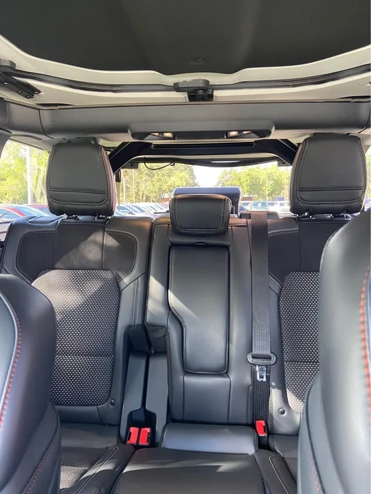 2025 Ford Bronco Raptor 6th Gen - Image 16 of 17