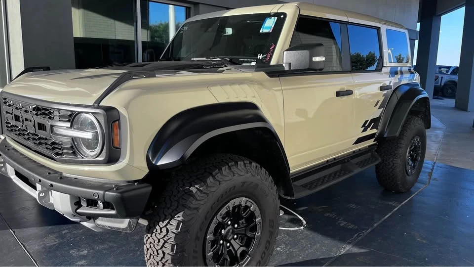 2025 Ford Bronco Raptor 6th Gen - Image 3 of 3
