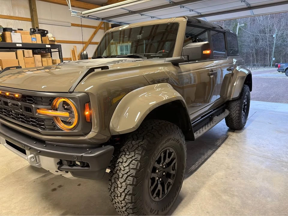 2025 Ford Bronco Raptor 6th Gen - Image 7 of 9