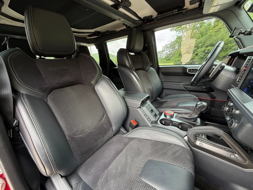 2025 Ford Bronco Raptor 6th Gen - Image 22 of 31