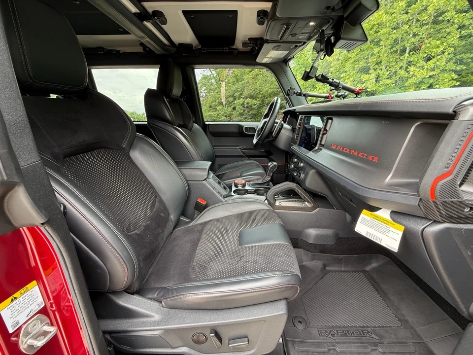 2025 Ford Bronco Raptor 6th Gen - Image 21 of 31