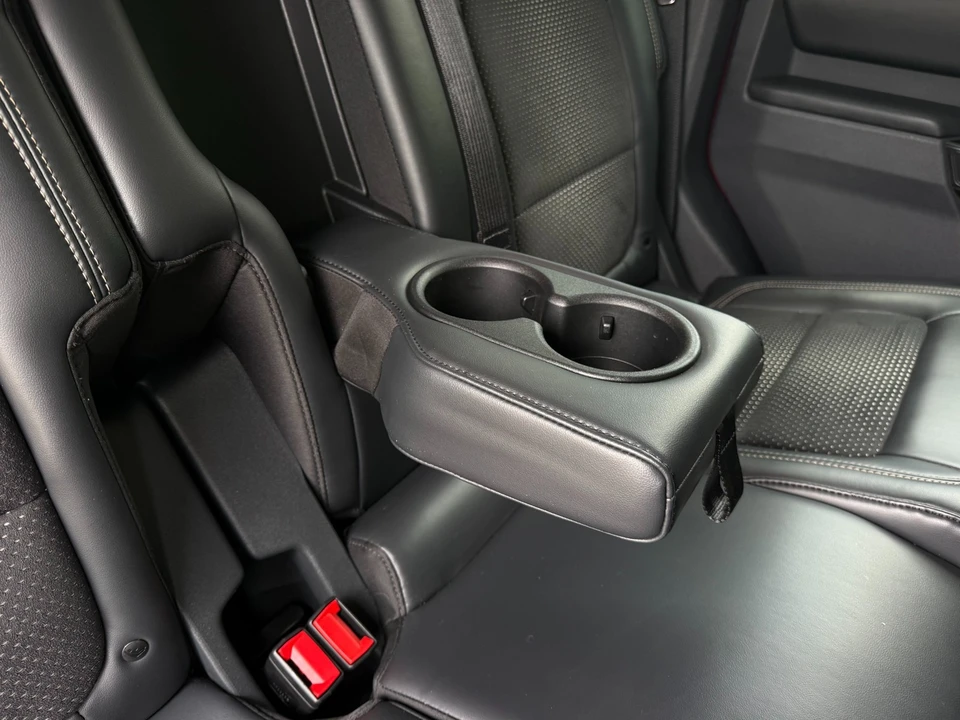 2025 Ford Bronco Raptor 6th Gen - Image 27 of 31