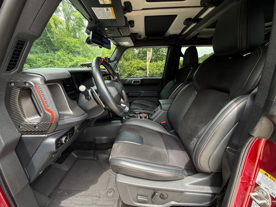 2025 Ford Bronco Raptor 6th Gen - Image 15 of 31