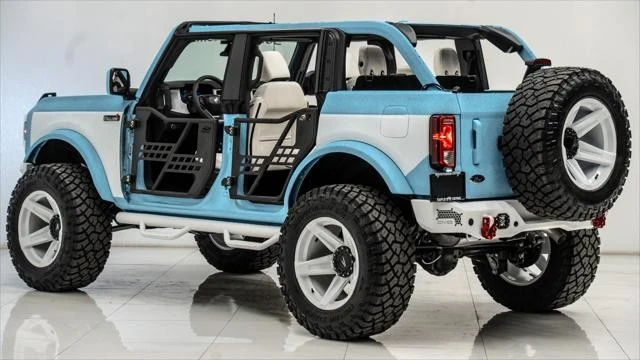 2025 Ford Bronco 6th Gen - Image 3 of 21