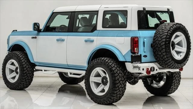 2025 Ford Bronco 6th Gen - Image 15 of 21