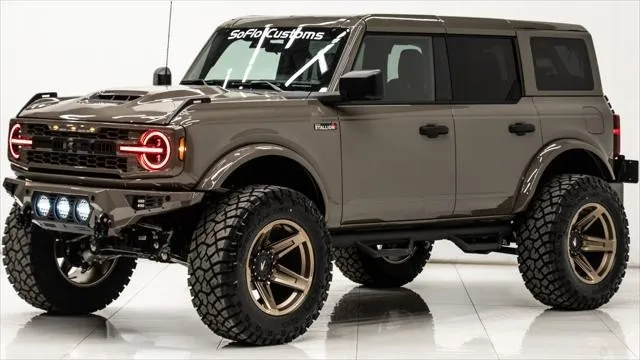 2025 Ford Bronco SoFlo Stallion