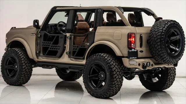 2025 Ford Bronco 6th Gen - Image 12 of 21