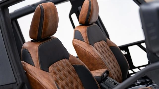 2025 Ford Bronco 6th Gen - Image 19 of 21