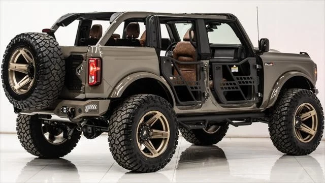 2025 Ford Bronco 6th Gen - Image 13 of 21