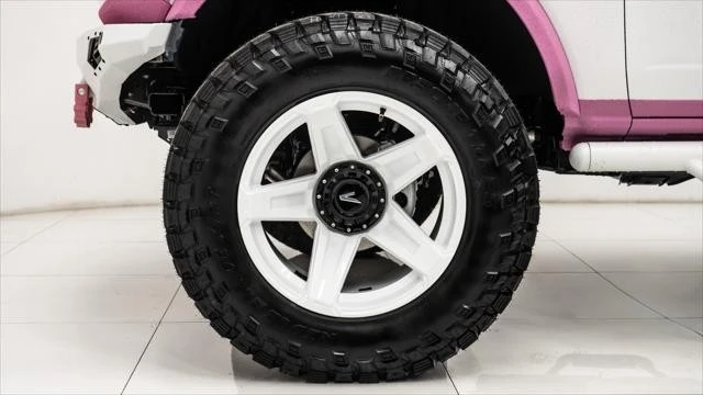 2025 Ford Bronco 6th Gen - Image 18 of 21