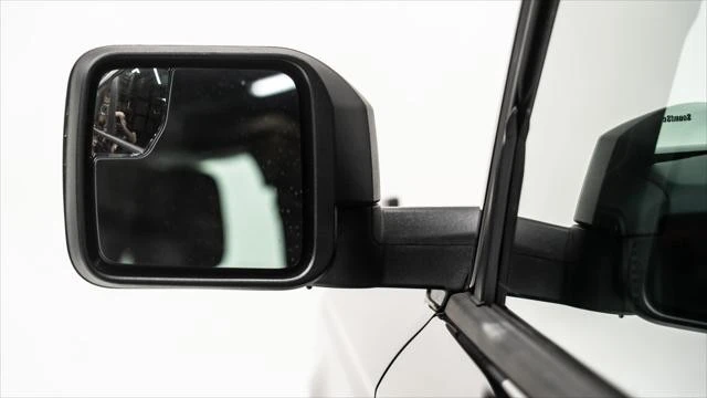 2025 Ford Bronco 6th Gen - Image 18 of 21