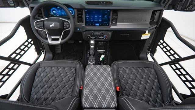 2025 Ford Bronco 6th Gen - Image 2 of 21