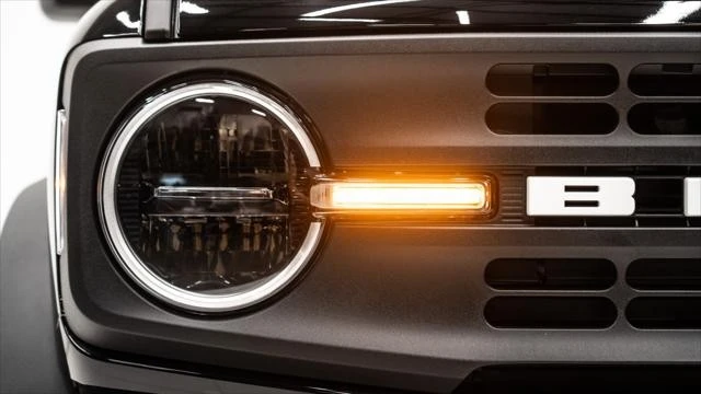 2025 Ford Bronco 6th Gen - Image 10 of 21