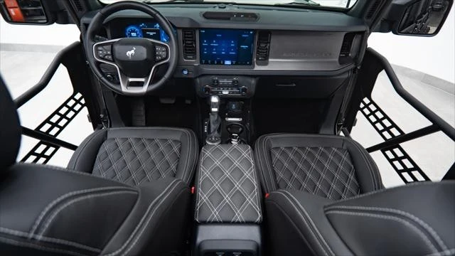 2025 Ford Bronco 6th Gen - Image 2 of 21