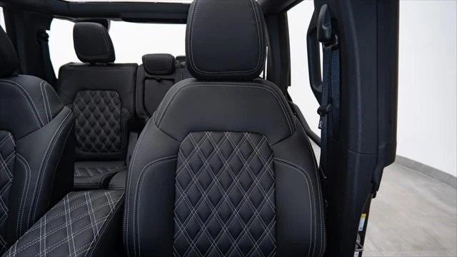 2025 Ford Bronco 6th Gen - Image 19 of 21