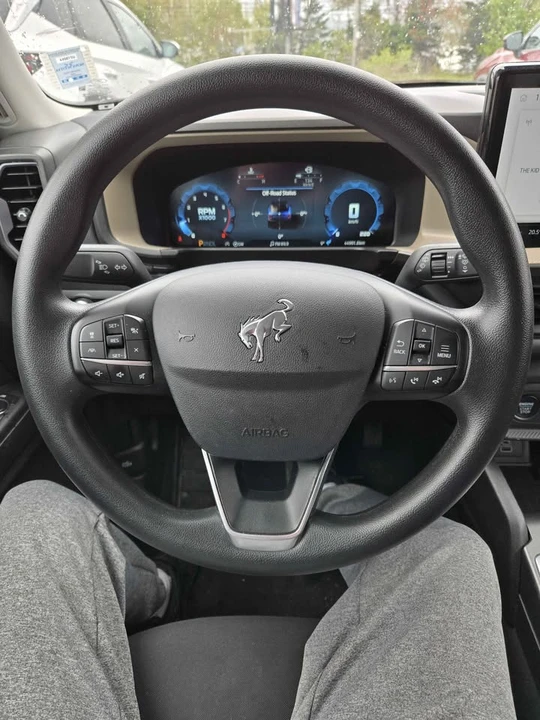 2025 Ford Bronco Sport - Image 16 of 17