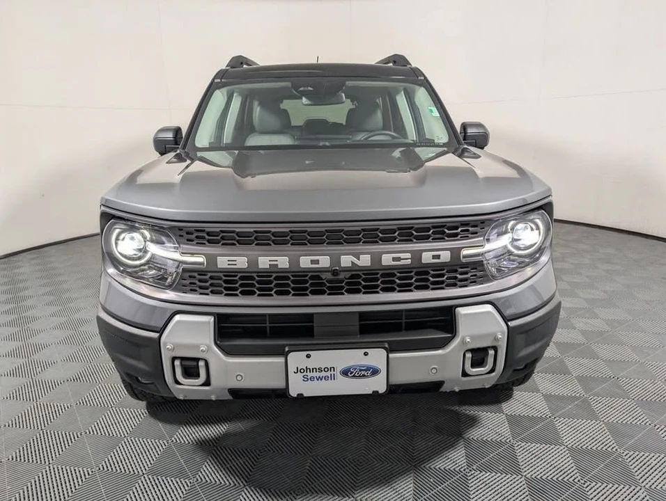 2025 Ford Bronco Sport - Image 3 of 20