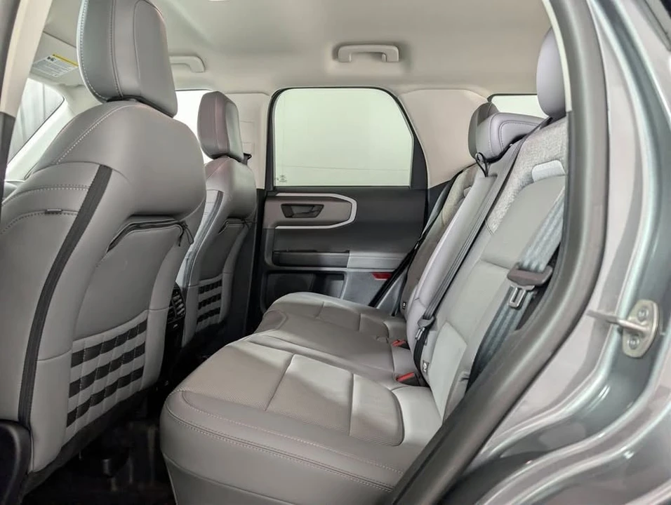2025 Ford Bronco Sport - Image 13 of 20