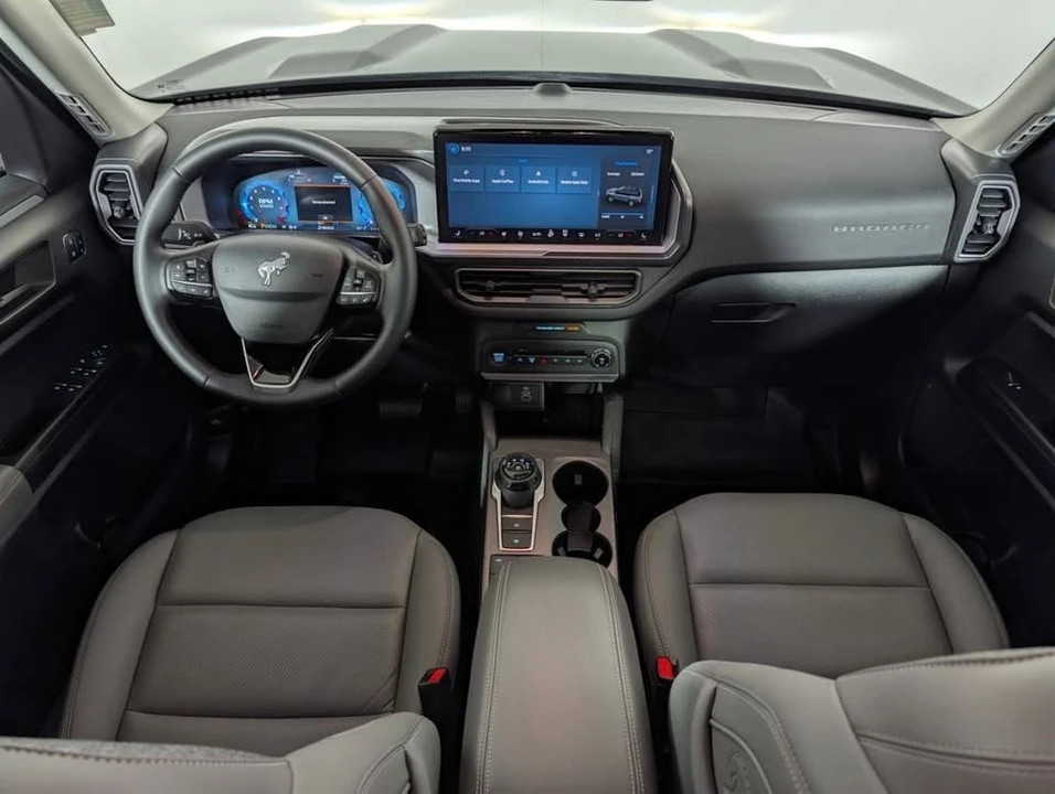 2025 Ford Bronco Sport - Image 14 of 20