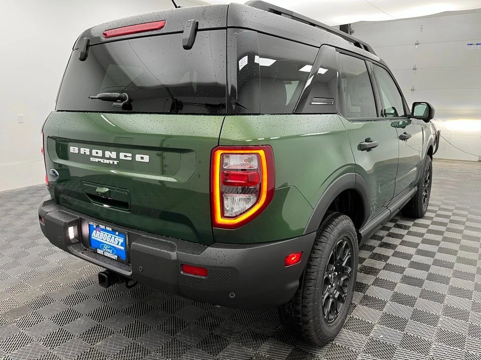 2025 Ford Bronco Sport - Image 7 of 12