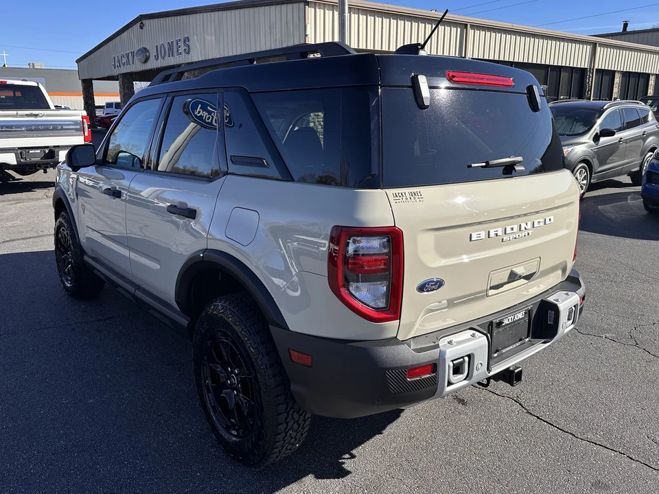 2025 Ford Bronco Sport - Image 8 of 12