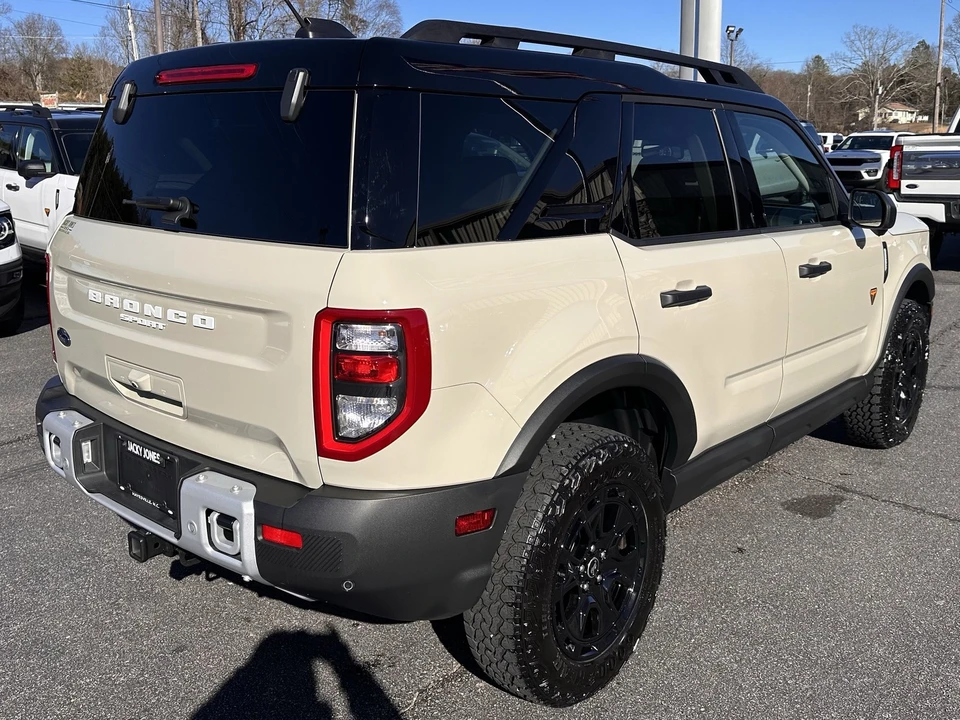 2025 Ford Bronco Sport - Image 6 of 12