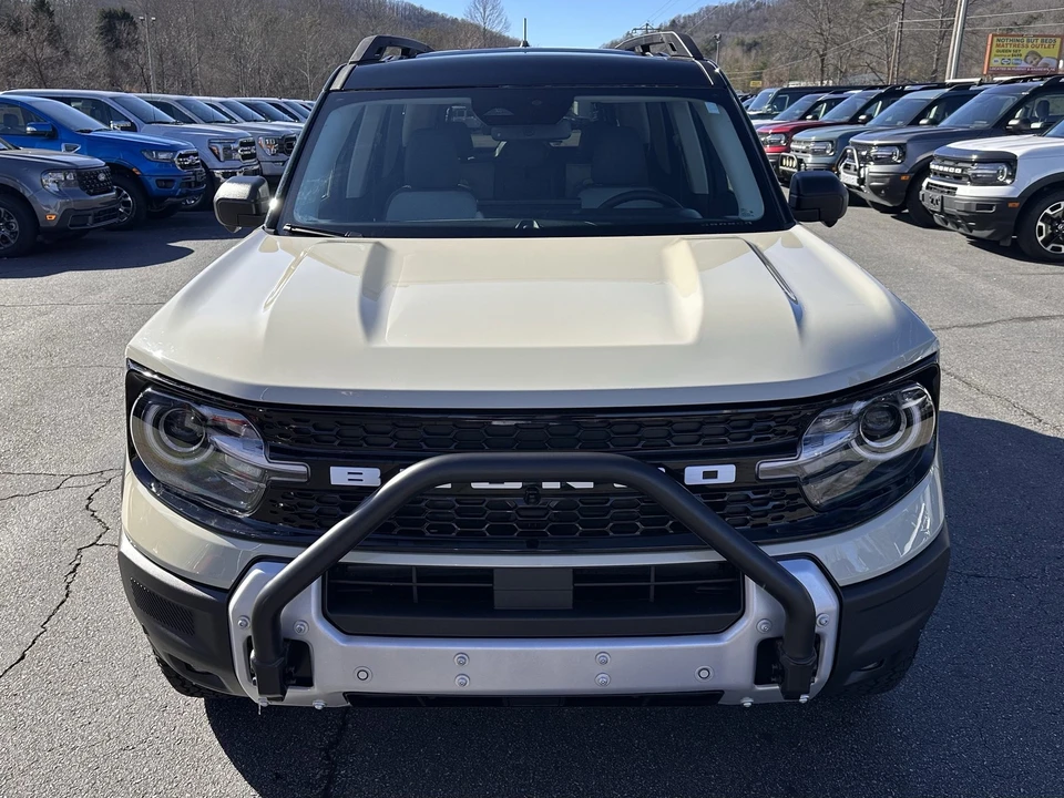 2025 Ford Bronco Sport - Image 3 of 12
