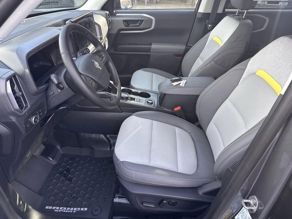 2025 Ford Bronco Sport - Image 10 of 21