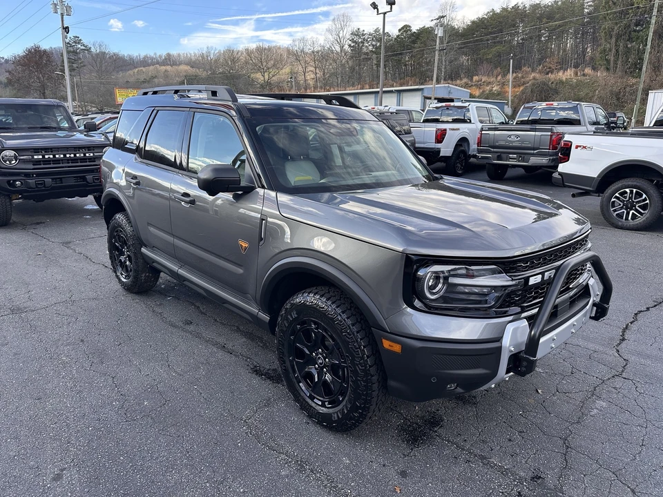 2025 Ford Bronco Sport - Image 4 of 21