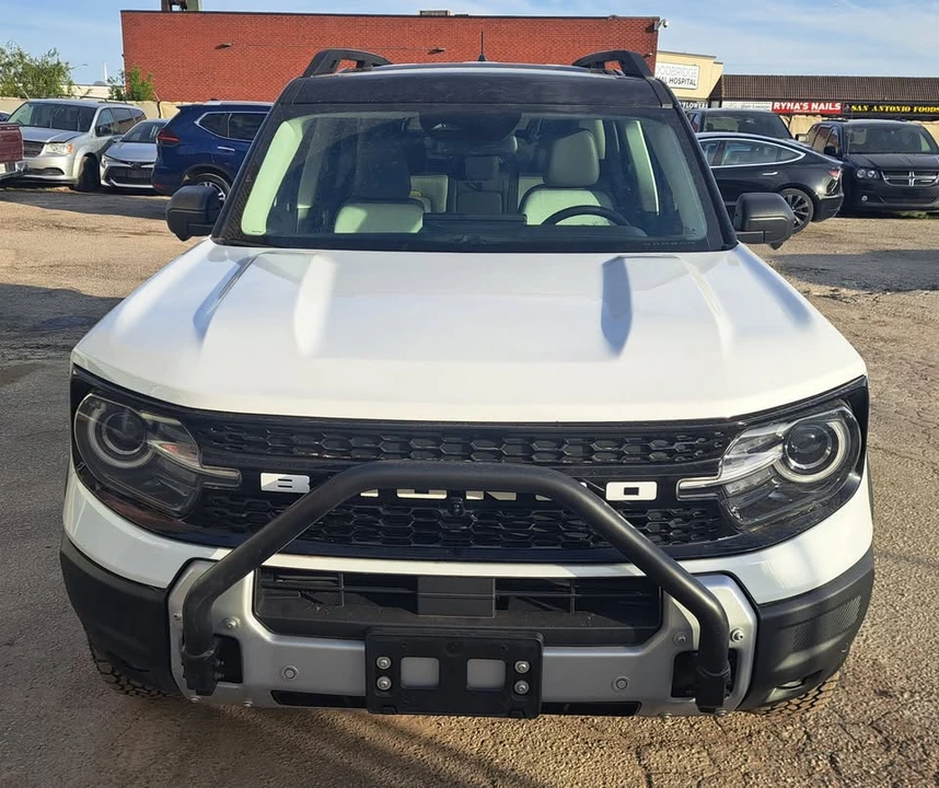 2025 Ford Bronco Sport - Image 10 of 20