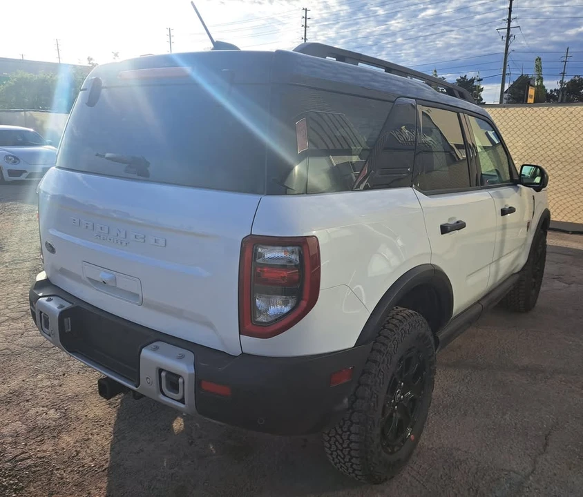 2025 Ford Bronco Sport - Image 7 of 20