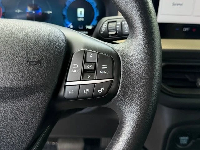 2025 Ford Bronco Sport - Image 25 of 31