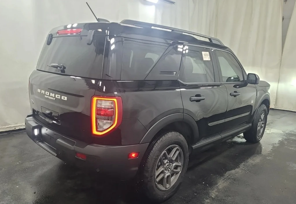 2025 Ford Bronco Sport - Image 2 of 10