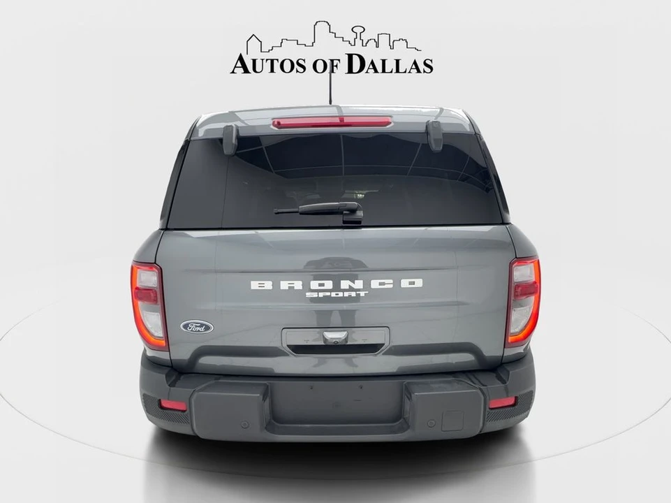 2025 Ford Bronco Sport - Image 9 of 31