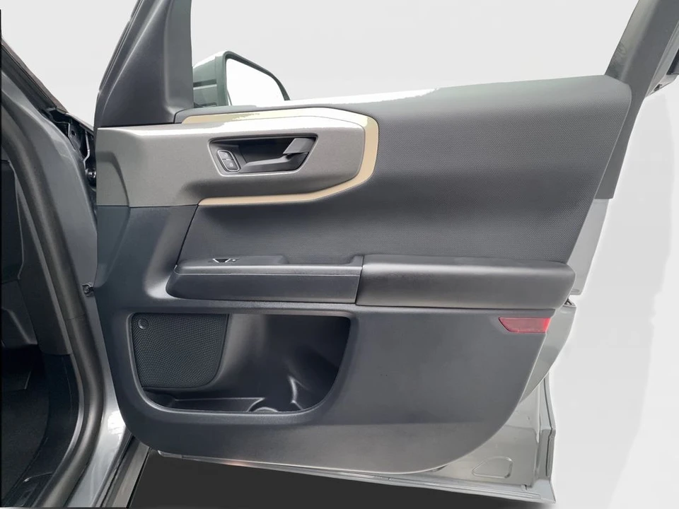 2025 Ford Bronco Sport - Image 31 of 31