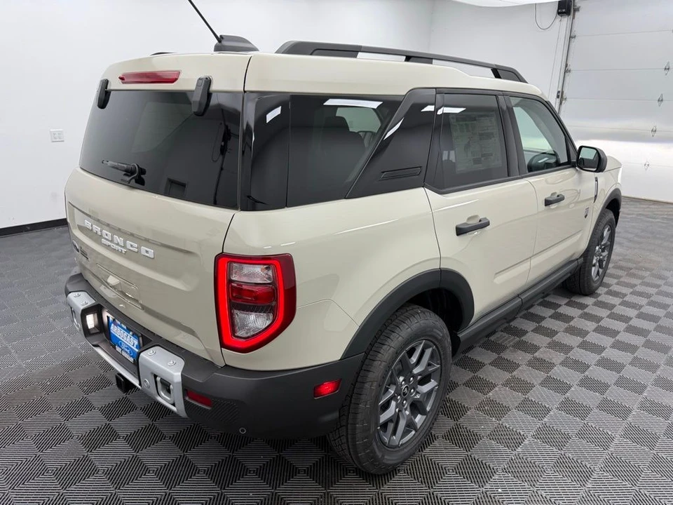 2025 Ford Bronco Sport - Image 7 of 21
