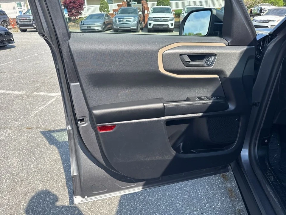 2025 Ford - Image 22 of 31