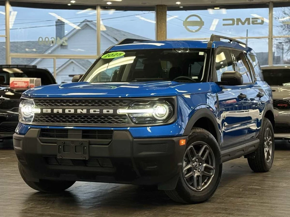2025 Ford Bronco Sport - Image 4 of 21