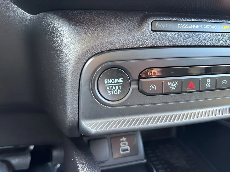 2025 Ford Bronco Sport - Image 19 of 21