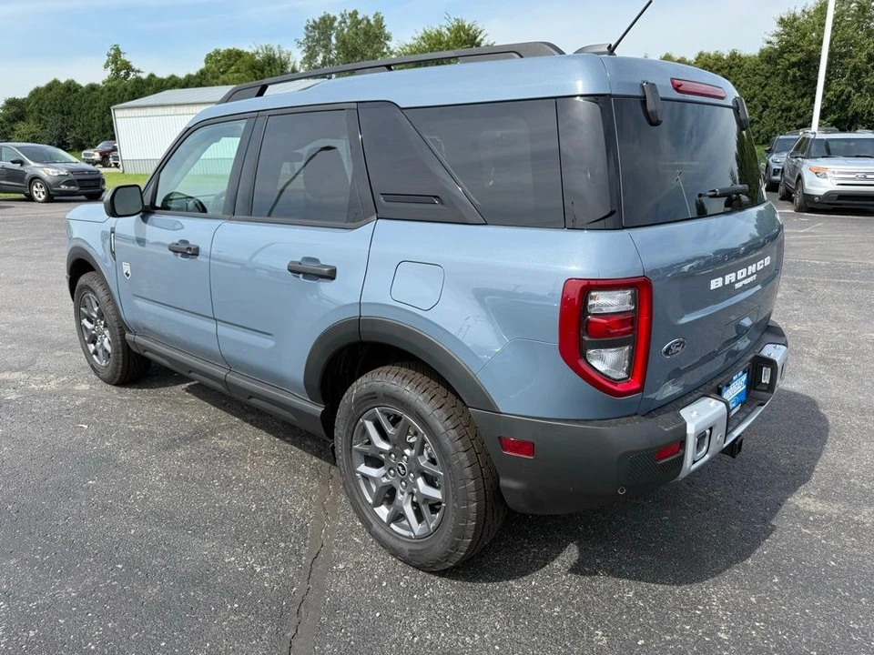 2025 Ford Bronco Sport - Image 11 of 12