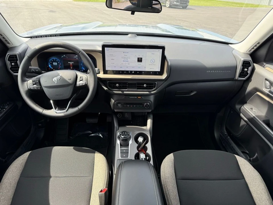 2025 Ford Bronco Sport - Image 2 of 12