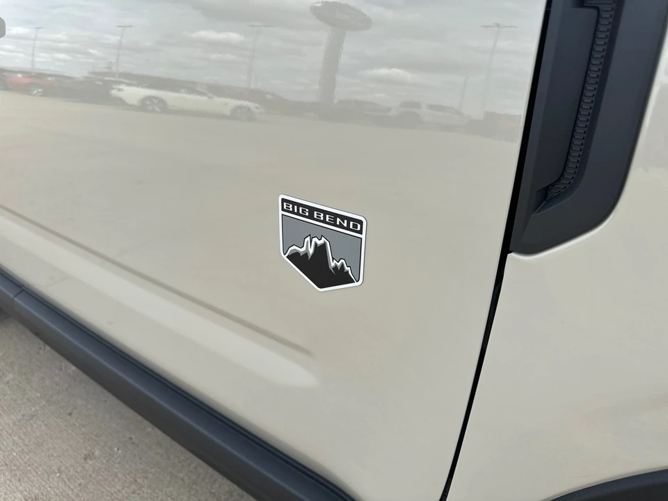 2025 Ford Bronco Sport - Image 3 of 21