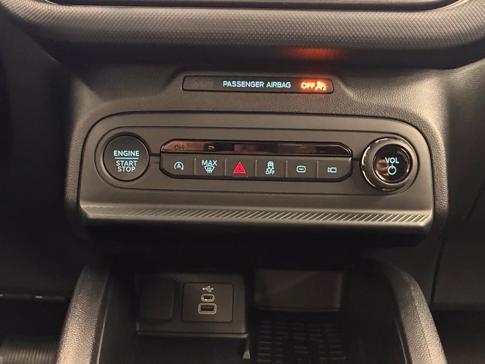 2025 Ford Bronco Sport - Image 4 of 12