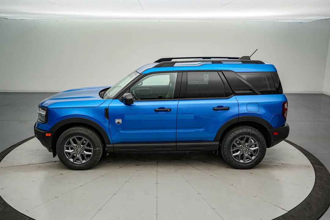 2025 Ford Bronco Sport - Image 8 of 21