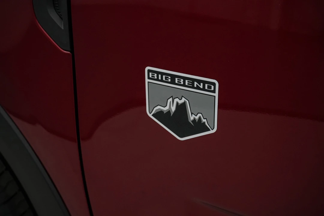 2025 Ford Bronco Sport - Image 12 of 21